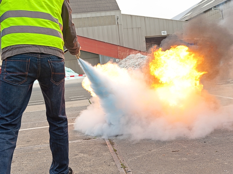 extintor CO2 e aplicações